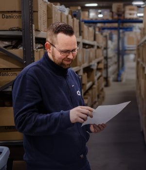 <h1>Logistics employee</h1>
