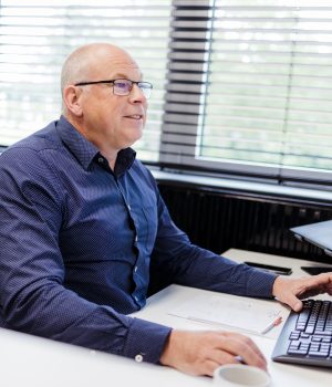 <h1>Financial administrative employee</h1>